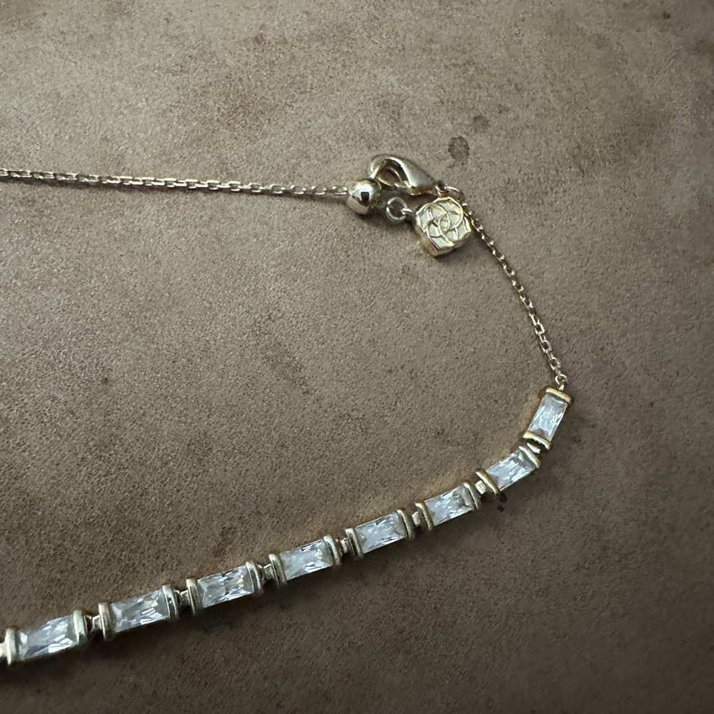 KENDRA SCOTT Juliette Strand Necklace in White Crystal